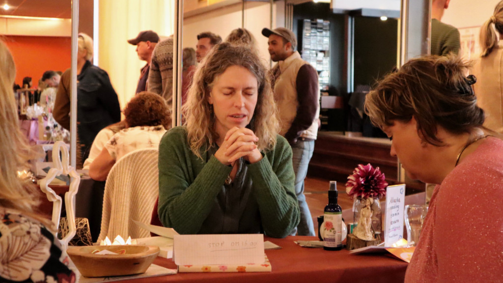 Spirituele Beurs bij Danscentrum Zwijsen